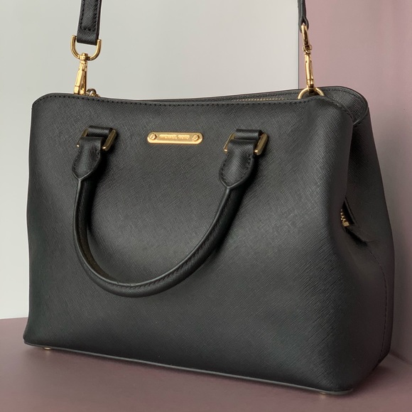 Michael Kors Purse - Picture 1 of 5